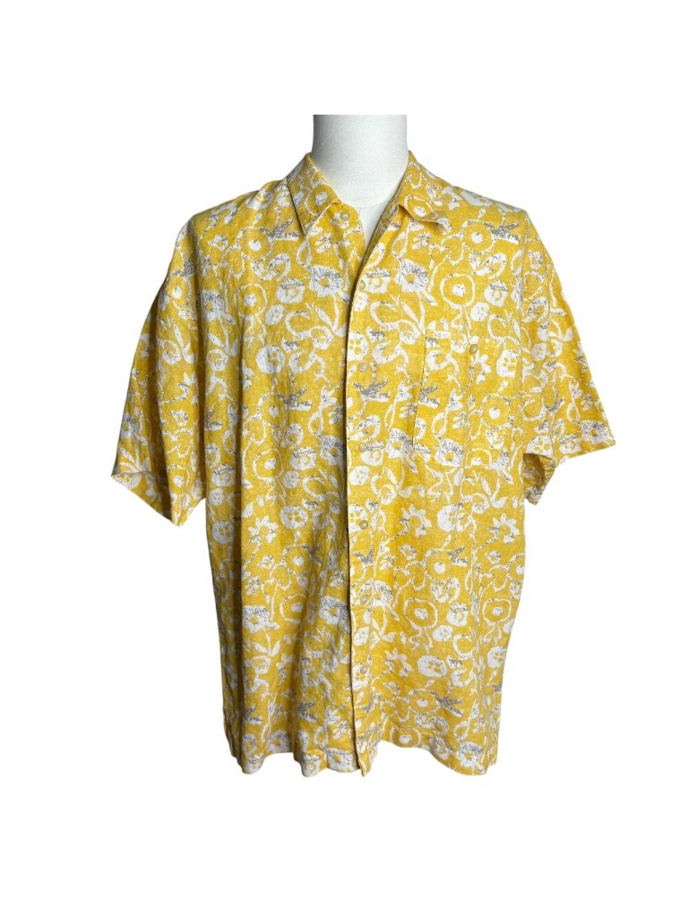 Vintage 90s Bugle Boy Button Up Shirt XL Yellow Floral Short Sleeve Pocket